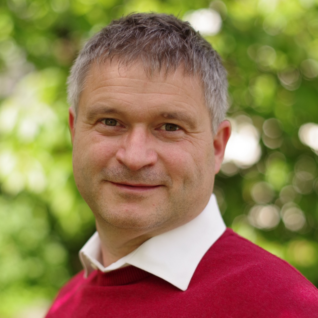 dr. Wolfgang Hempel